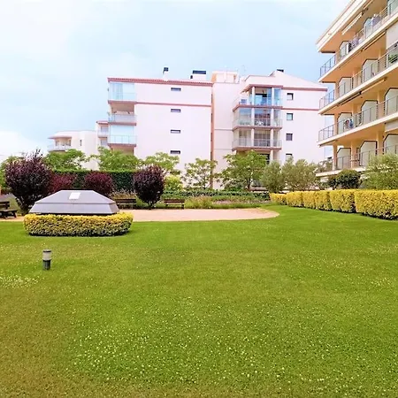 En Primera Linea De Mar Apartment Roses
